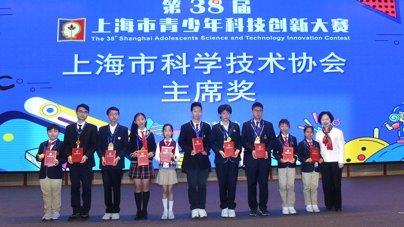 定制化与标准化：教育机构数字化解决方案的差异化选择**
